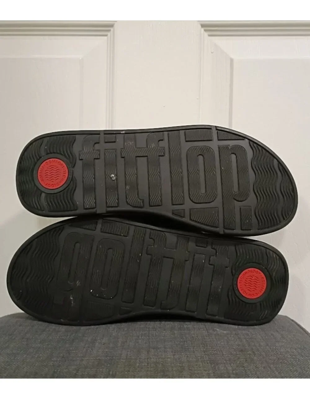 FitFlop Womens Lulu Toe Post Sandals Size 10 Black Leather Comfort - Picture 3 of 8